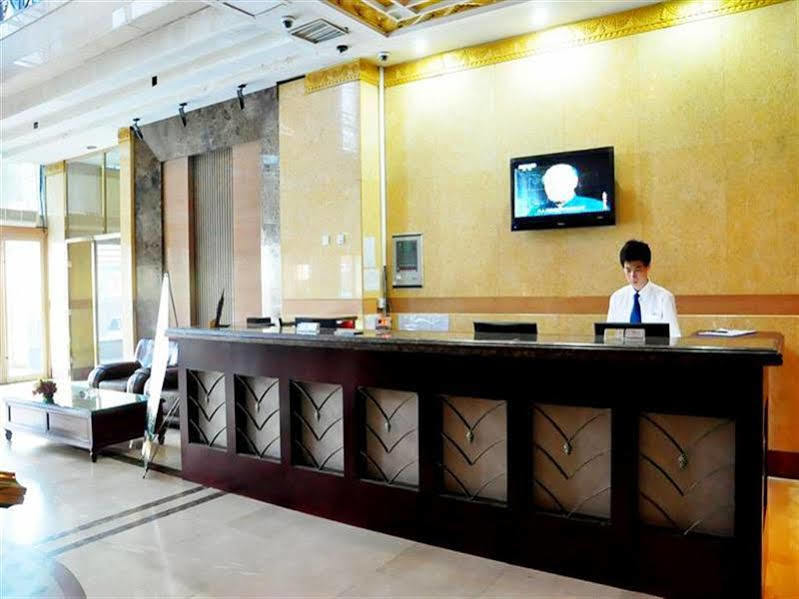 Greentree Inn Liaoning Dalian Railway Station South Plaza Tianjin Street Express Exterior photo